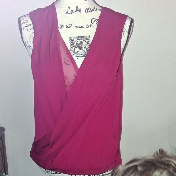 Diane Von Furstenberg Deep Red Wrap Silk Blouse Size 10 - Picture 1 of 16